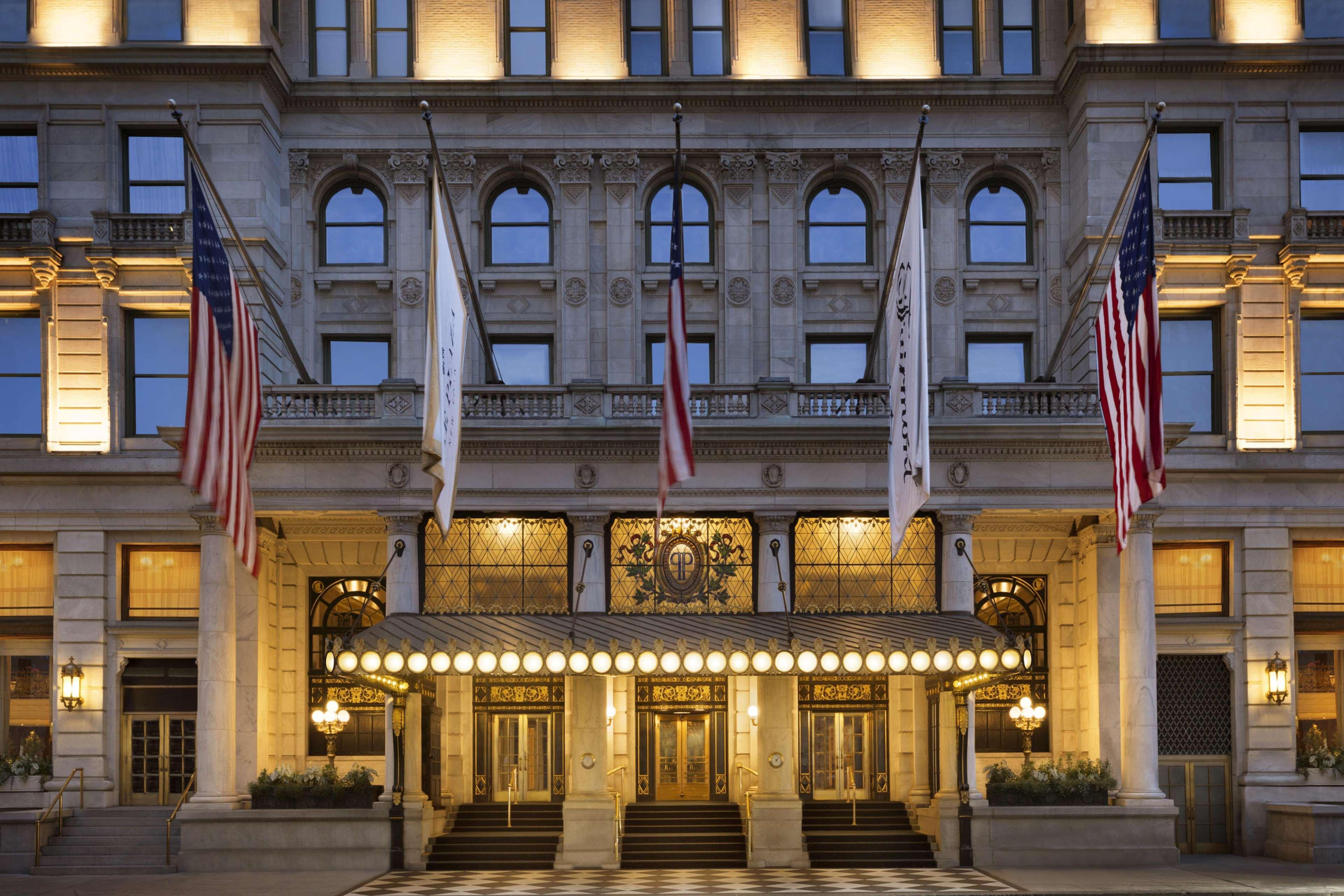 330px-New_York_-_Manhattan_-